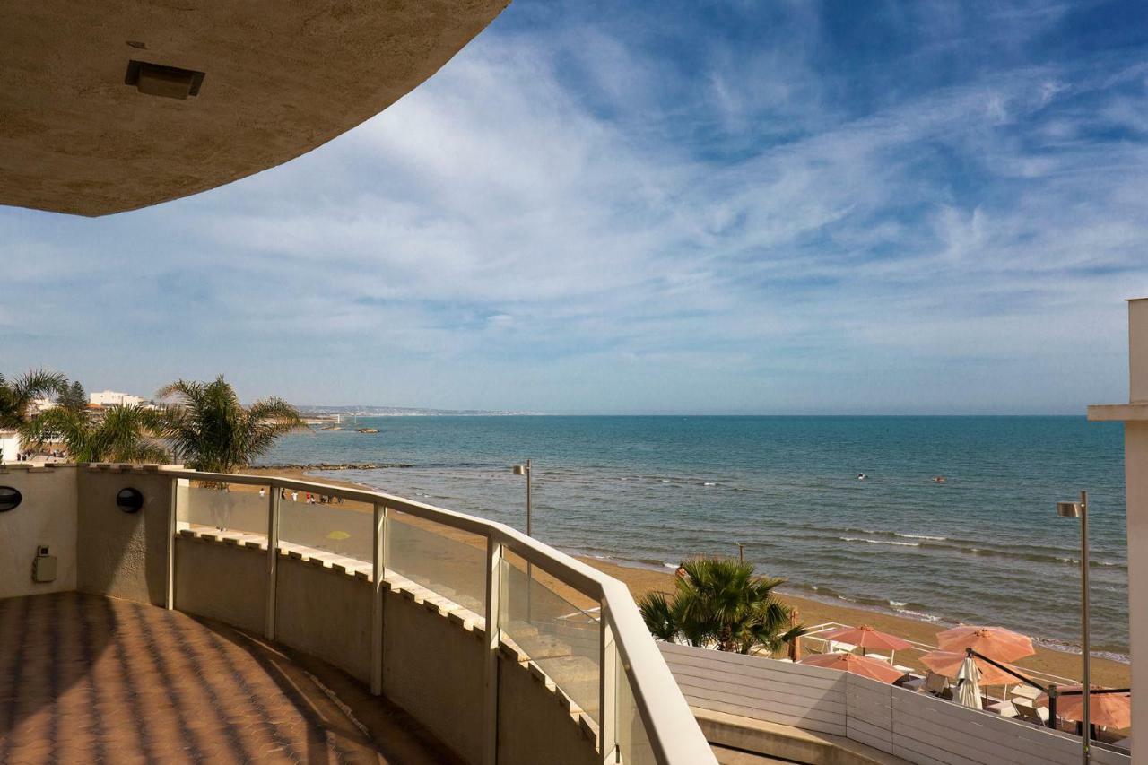 L'Onda Bed and Breakfast Marina di Ragusa Buitenkant foto