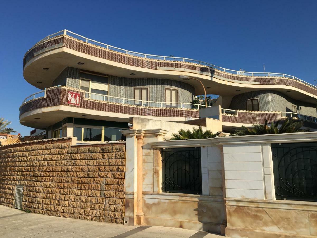 L'Onda Bed and Breakfast Marina di Ragusa Buitenkant foto